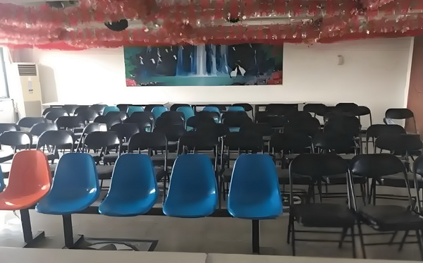 深圳公司办户口_冯骥荐电影南京照相馆：没有抒情只有血的事实 人格母真正分是否与父离
